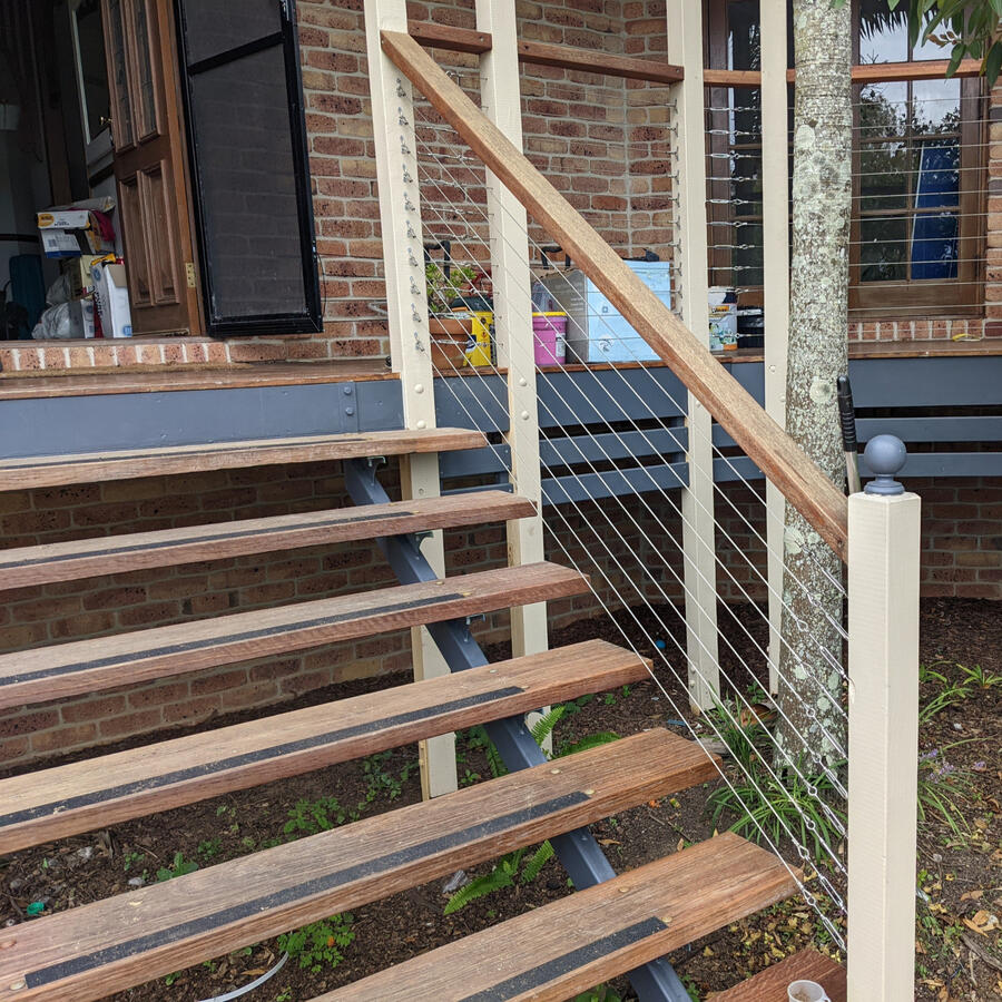 Steps Oiled + Anti-slip - Mount Cotton